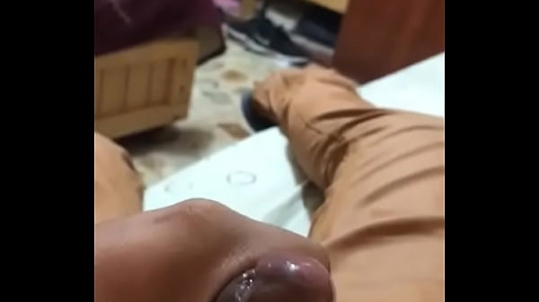 Masturbaci&oacute;n de mi amigo 