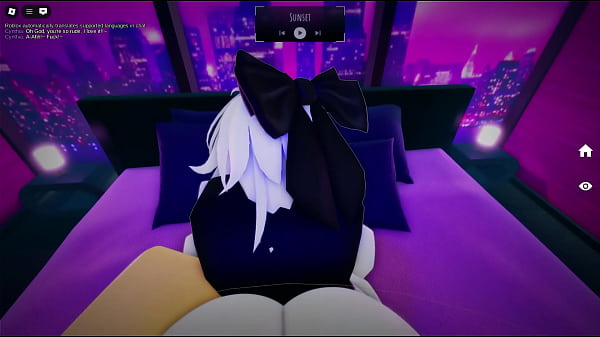 Un chico usa_mi cuerpo para_satisfacer su gran polla_en roblox