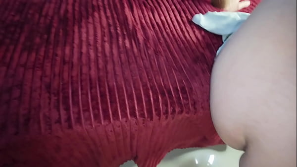 Play MP4 - Mi cu&ntilde;ada se recorta el bello para&period;mi