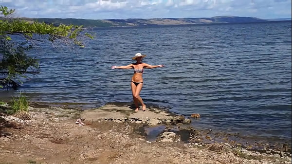 Hawaii Mood_on beachof Volgariver