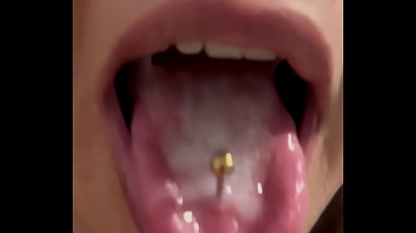 Random blowjob cum in mouth