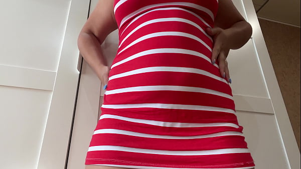 Play MP4 - Showing vagina to guy