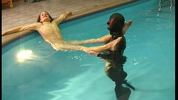 lenka pool sex 