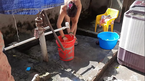 Sexy Big Boobs Wife Is Bathing thumbnail