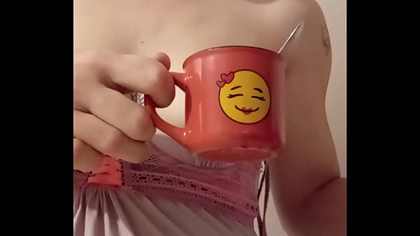 Nonton Bonjour Mes Coquins Je Vous Offre Le Caf&eacute; thumbnail