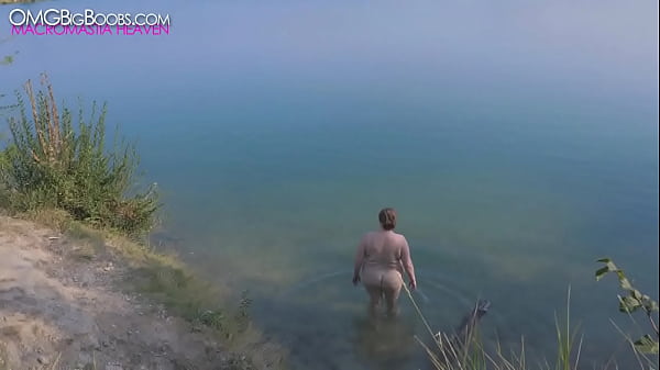 Play MP4 - public big tits no bra