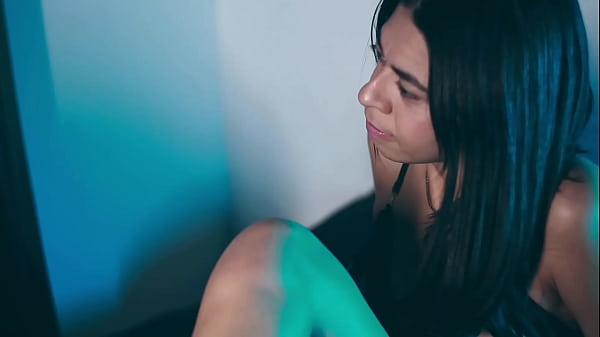 Nonton I Would Love To Have A Boy Who Likes To Have Fun With My Feet thumbnail