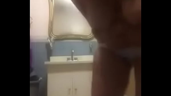 Nonton De8a9e42-315a-4a76-9060-bba80cf4475c.mov thumbnail