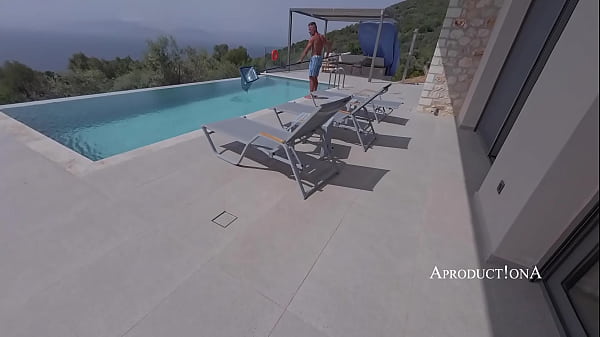 Pool boy and kinky mama 