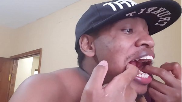 Teeth Growl Roar thumbnail