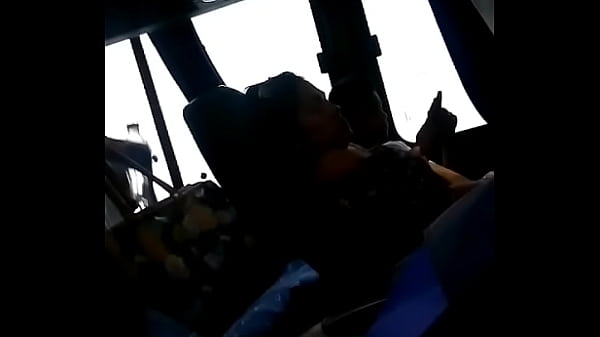 Nonton Viajando Con Mi Puta thumbnail