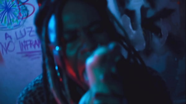 Goddess rotten venus gags slave with her feet