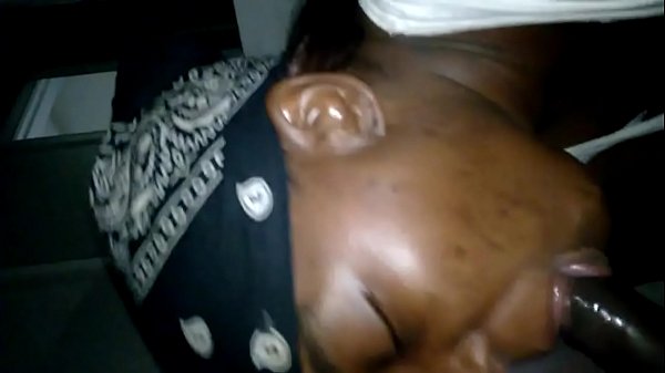 Cheating ebpny b momma sucking dick