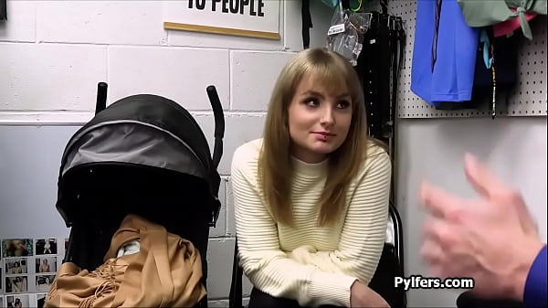 Nonton Busted And Fucked For Multiple Dildos thumbnail