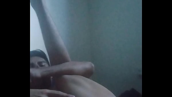 Cuando estas solo y no tienes quien te penetre 