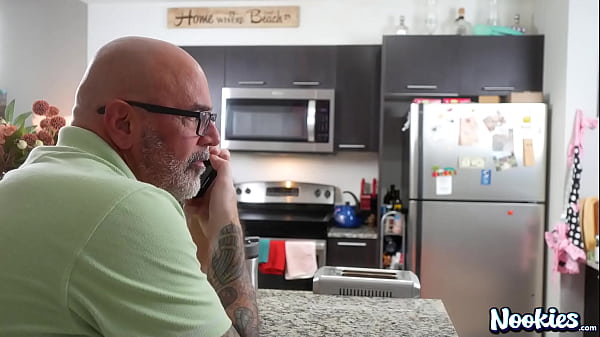 I fucked my therapist then got busted 