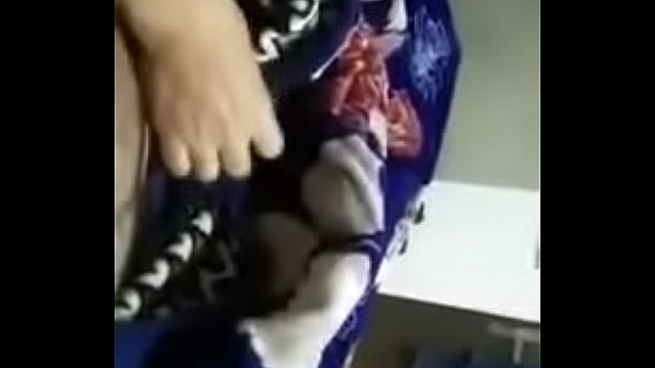 भाभी का ऑनलाइन_शारीरिक प्रदर्शन और गांड़ चुदाई