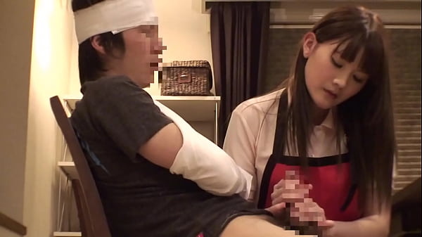 マジメで優しい派遣介護士のお姉さんに隆々と勃起したチ○コを見せつけたら&hellip;!!?患者の異常な勃起に初めは知らん顔をしていたが、勃起チ○ポから漂ってくる淫猥な匂いが女たちを狂わせる thumbnail