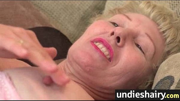 Hairy pussy babe gets big_cock blowjob andfuck 7