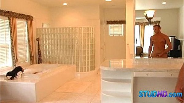 Hot babe fucks stud 0525 