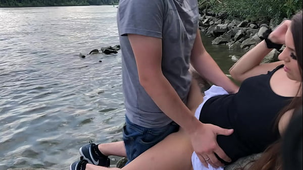 Play MP4 - German Teen caught 3 times while fucking at the Danube