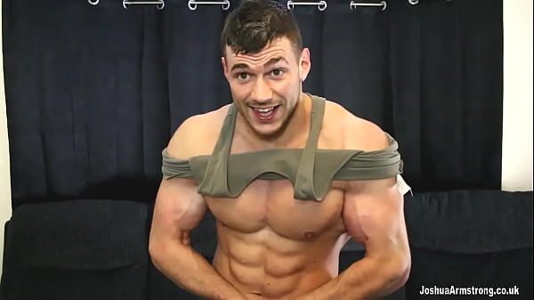 Play MP4 - Huge oiled up bodybuilder eats cum