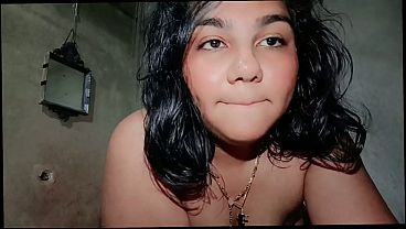 Baile, Twerking, masturbaci&oacute_n, ba&ntilde_o y chorros deliciosos