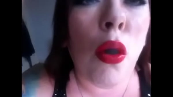 Play MP4 - BBW Smoking Slut Uses A Holder To Smoke Cigar