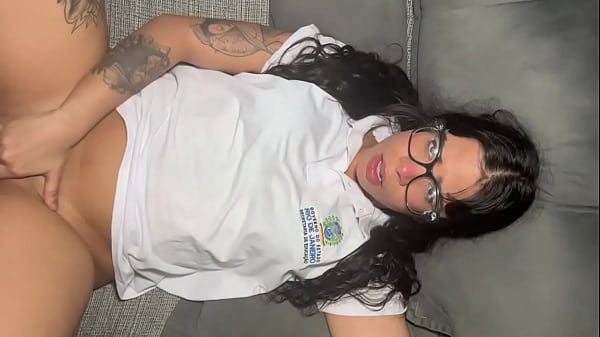 Cheguei Estressada E Descontei Na Rola Do Meu Padrasto Dando Ch&aacute; De Cu. thumbnail