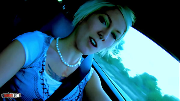 French whore Milky Cooperfucked_in the ass at the beach