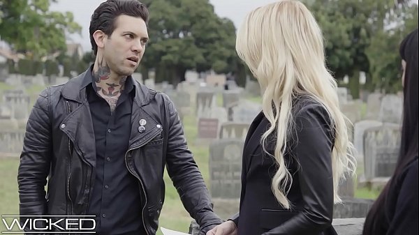 Play MP4 - Wicked Jessica Drake's Passionate Blowjob