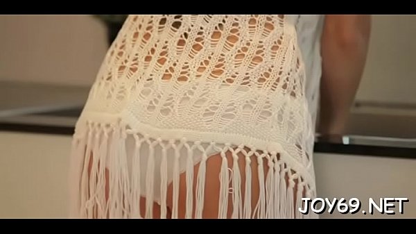 Solo beauty shoves fingers in vag 