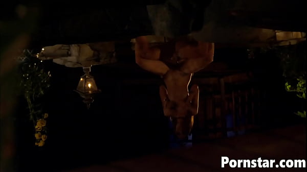 Hot Delilah Strong_Fucks Outdoors And Gets A_Facial