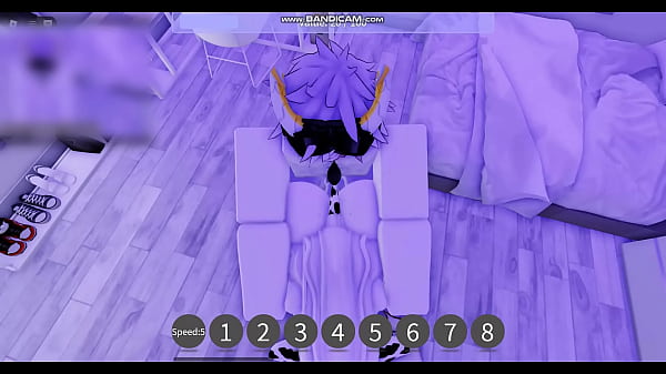 teniendo sexo con disfraz de vaca 