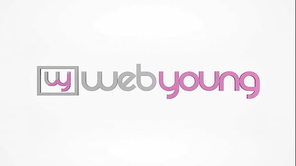 Nonton Alone At Last! thumbnail