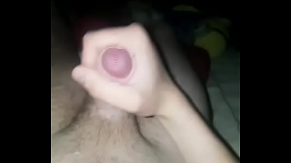 Play MP4 - Cumming quickly