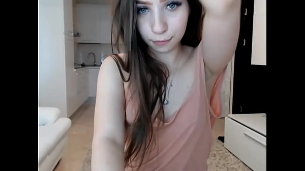 Beautiful Teen_Brunette Teases with Vibes CamGirlsAmateur(dot)com