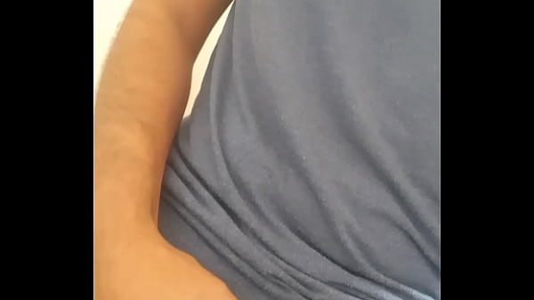 Punhetando pensando na casada