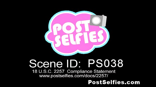 Play MP4 - Kelly Fingerbangs Tight Pussy