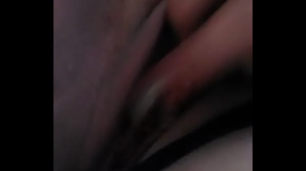 Nonton Petting My Pussy thumbnail