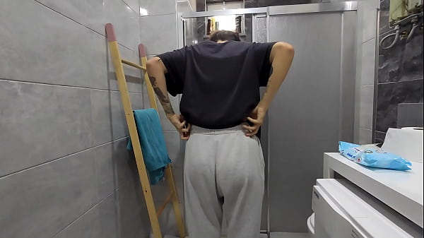 Nonton I Fucked My Stepsister In The Shower! thumbnail