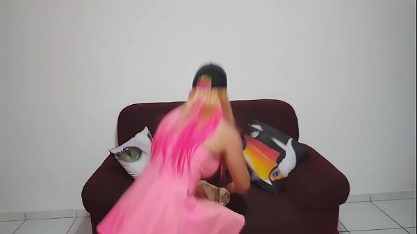 Play MP4 - D&eacute;bora Fantine dan&ccedil;ando Especial Pokemons