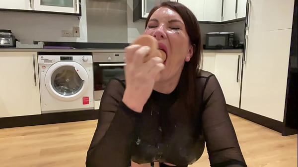 Deepthroat Gagging Spit Fetish Sophie James thumbnail