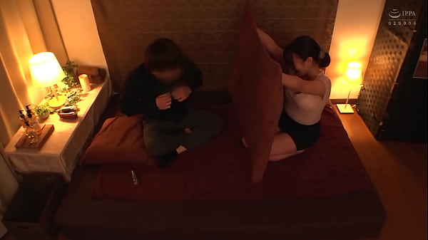 メンズエステ初体験！担当スタッフはhカップの女性！「そういうお店じゃないです」と言いつつヌルヌルと躰を押し付け怪しげなサービスを&hellip;！ qawvp