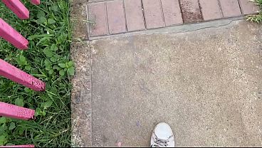 Nonton Mi Hermanastra Tiene El Sue&ntilde;o De Ser Una Actriz Porno Asi Que Decid&iacute; Ayudarla Haciendo Juegos De Roll Para Practicar thumbnail