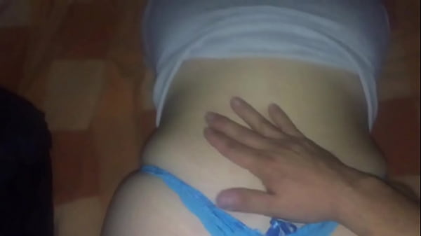 Play MP4 - una amiga gordita