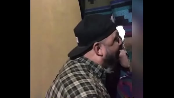 Play MP4 - Verbal edges at my Gloryhole