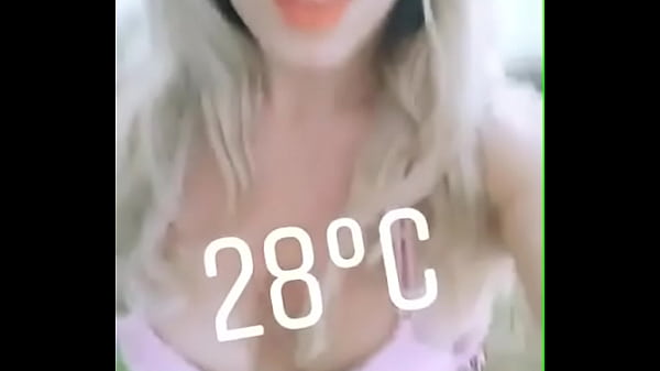 Transex Rafaela Laurent dancing Funk Music 