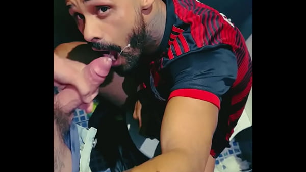 Rick Paix&atilde;o E Ferjinho No Banheiro Da Festa thumbnail