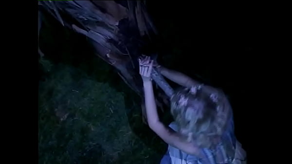 Play MP4 - Whore Of The Rings &num;2 - The epic battle of good versus evil